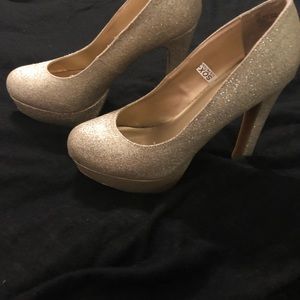 Gold sparkle high heels